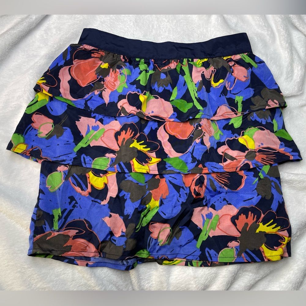 H&M floral, multi colored skirt. Size 6